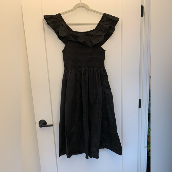 Hill House Akilah off the shoulder Nap Dress in Black - Picture 3 of 6